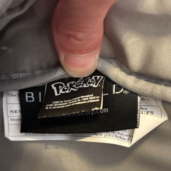 Pokemon Floral Sleeping Pokemon Mini Backpack - Picture 14 of 16